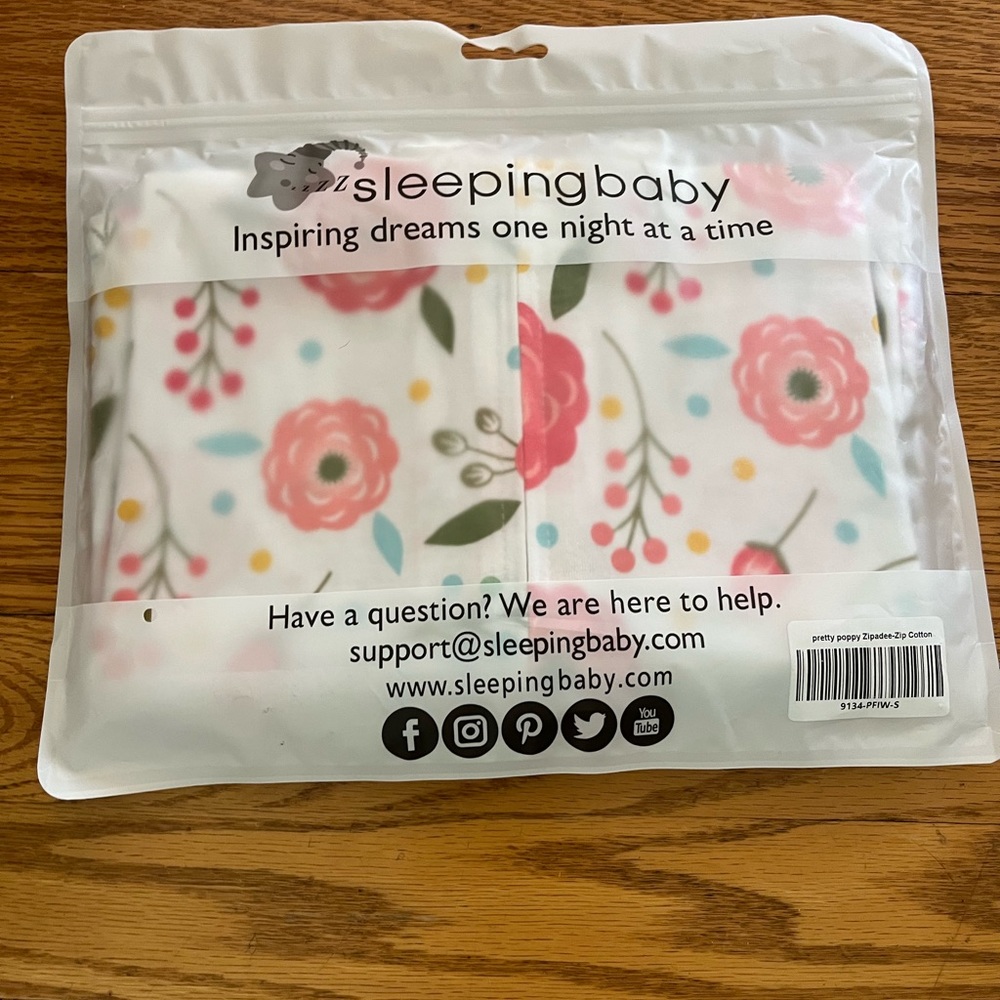 3 zipadeezip sleep sacks. Size S (4mon - 8 months)